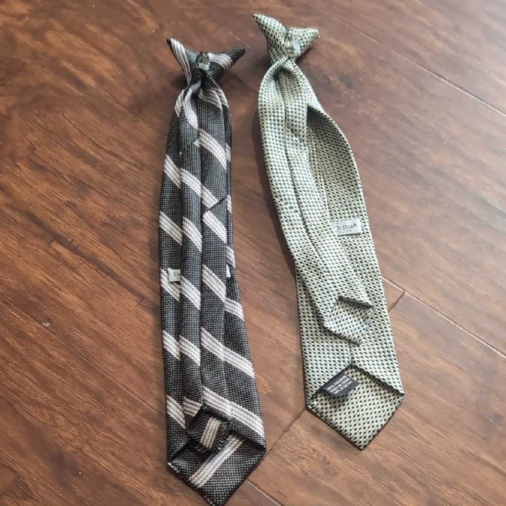 Elegant Blue‎ and Black Ties for Every Occasion